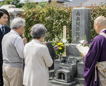 開眼供養・納骨